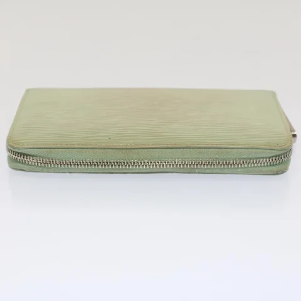 Louis Vuitton Vintage Pre-owned Leather wallets Green Dames