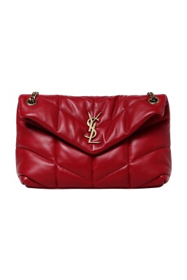 quilted-shoulder-bag-in-striking-red