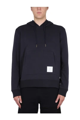 Sweatshirt med broderi