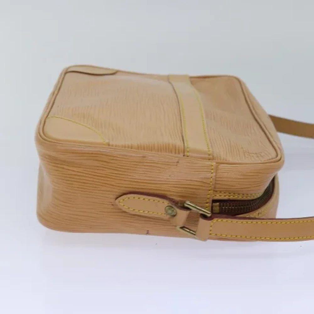 Louis Vuitton Vintage Pre-owned Leather shoulder-bags Beige Dames
