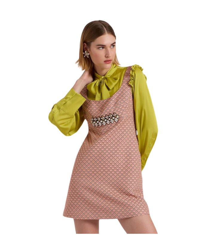 mini-robe-a-encolure-carree