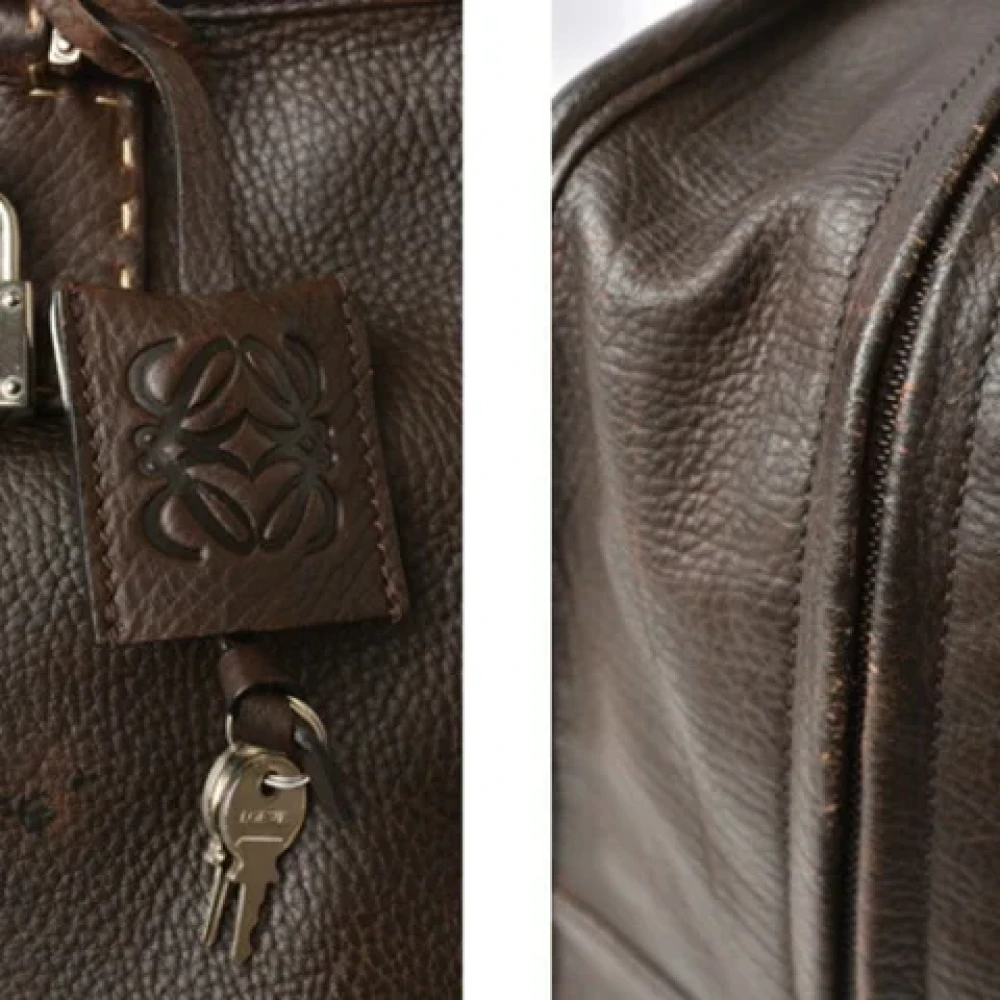 Loewe Pre-owned Fabric totes Brown Dames