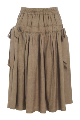 lange-rok-met-strikdetails-nutmeg