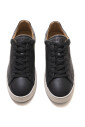 sneakers-en-cuir-avec-details-en-daim
