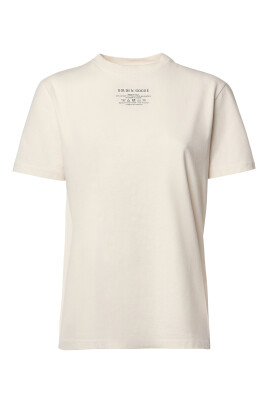 white-t-shirt
