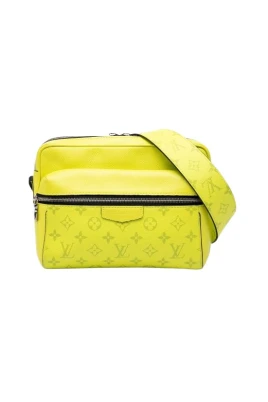 Pre-owned Outdoor Messenger