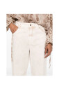 light-pink-classic-jeans-with-pockets