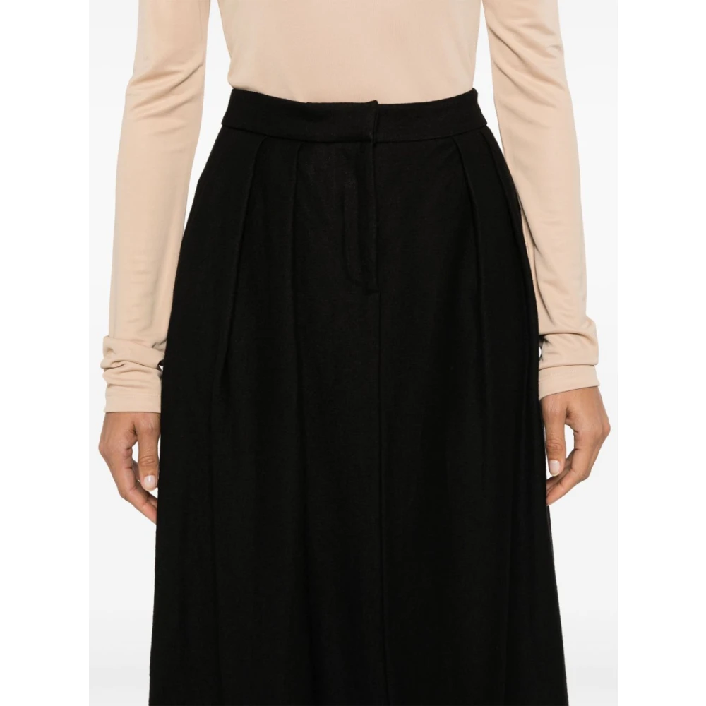Fabiana Filippi Elegante Geplooide Rok voor Vrouwen Black Dames