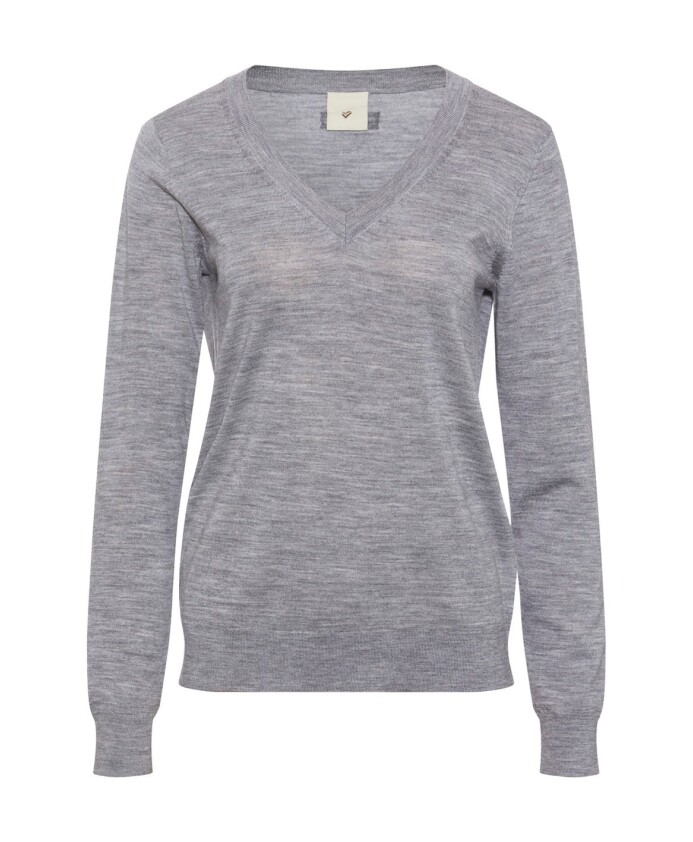 confortable-et-elegant-tricot-a-col-en-v