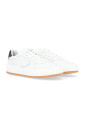 sneaker-en-cuir-blanc-et-noir