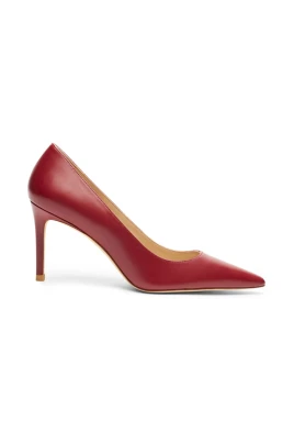 Elegant Pointed-Toe Pump