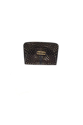 pre-owned-suede-handbags