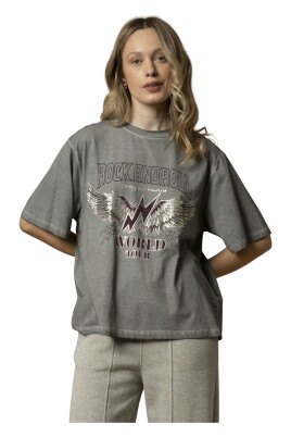 rock-androll-world-tour-graphic-t-shirt