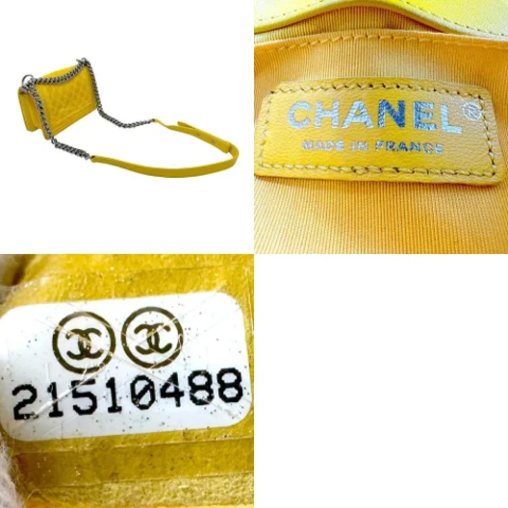 Chanel Vintage Pre-owned Velvet shoulder-bags Yellow Dames