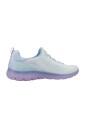 sneakers-summits-pour-un-look-elegant
