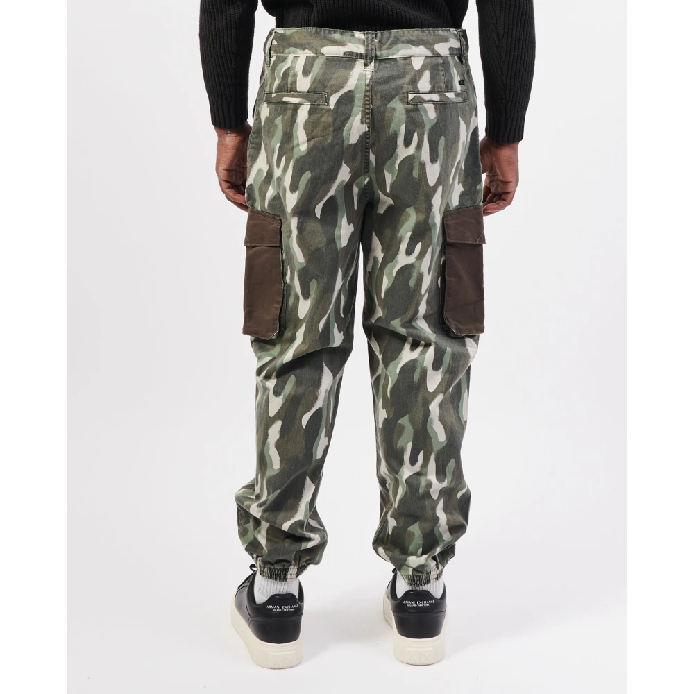 Armani Exchange Groene Cargo Broek Camouflage Patroon Green Heren