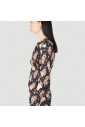 top-jersey-floral-avec-style-avant-garde