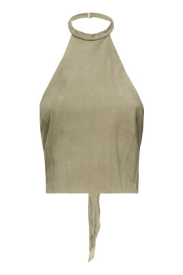 suede-hat-style-top-with-flap-pockets
