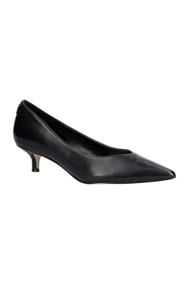 Casen Pumps