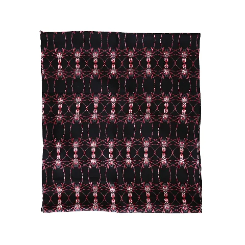 Alexander McQueen Pre-owned Silk scarves Black Dames