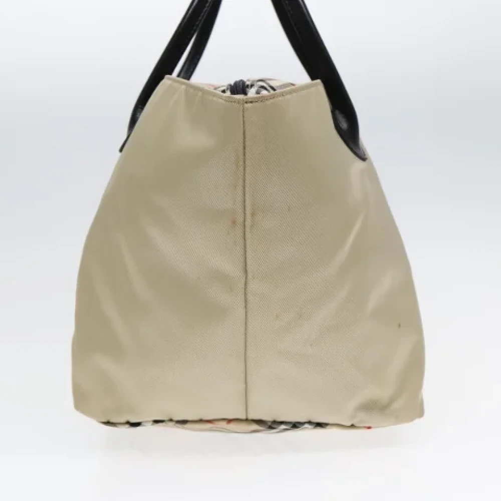 Burberry Vintage Pre-owned Nylon handbags Beige Dames