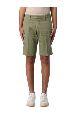 green-chino-shorts