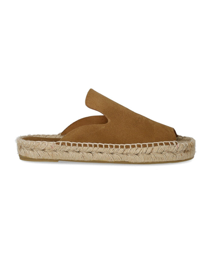 sandale-plate-en-daim-marron-avec-semelle-en-jute