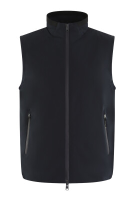 sailing-vest-in-blue