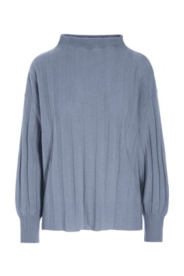 douce-blouse-en-tricot-cotele-en-cachemire