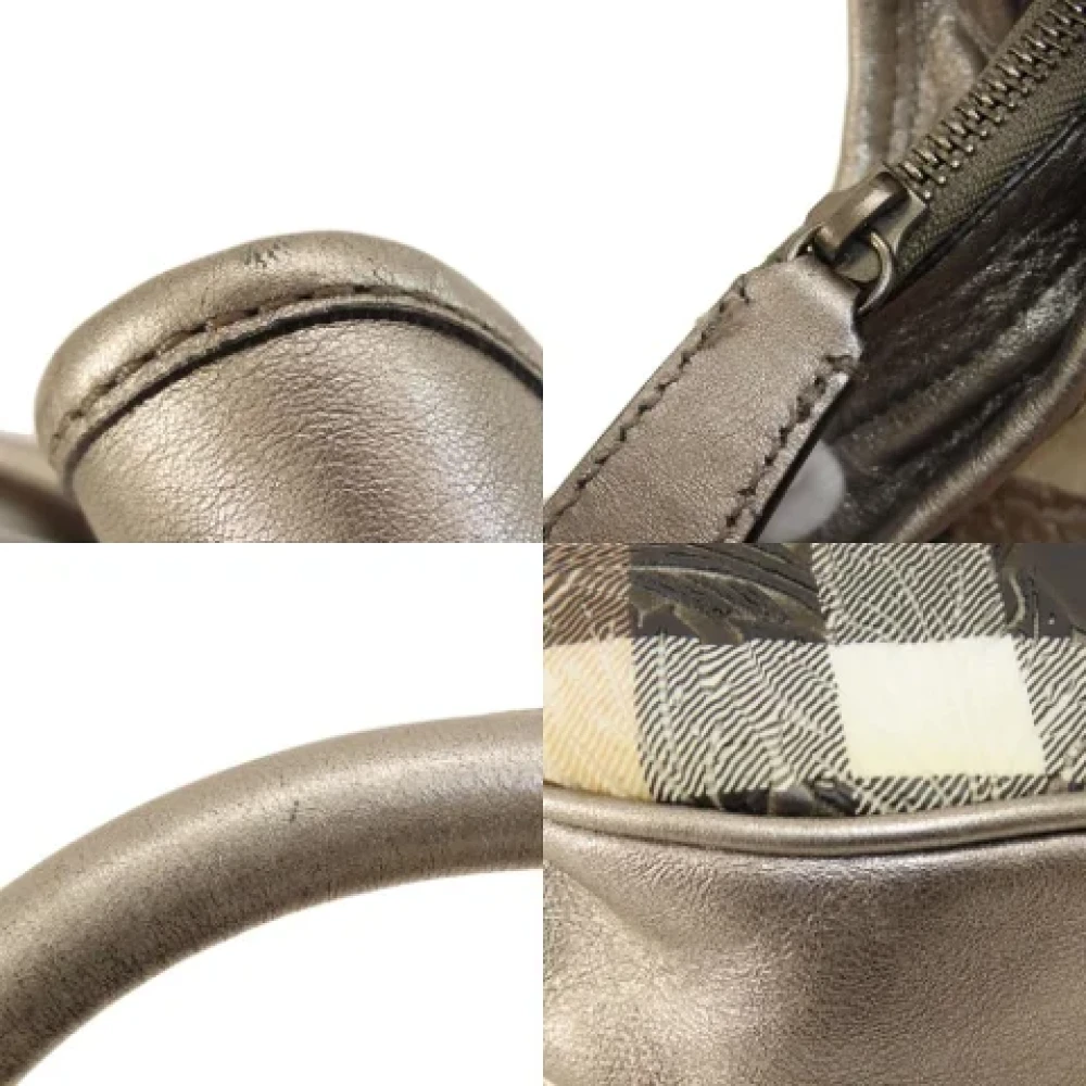 Burberry Vintage Pre-owned Plastic handbags Beige Dames