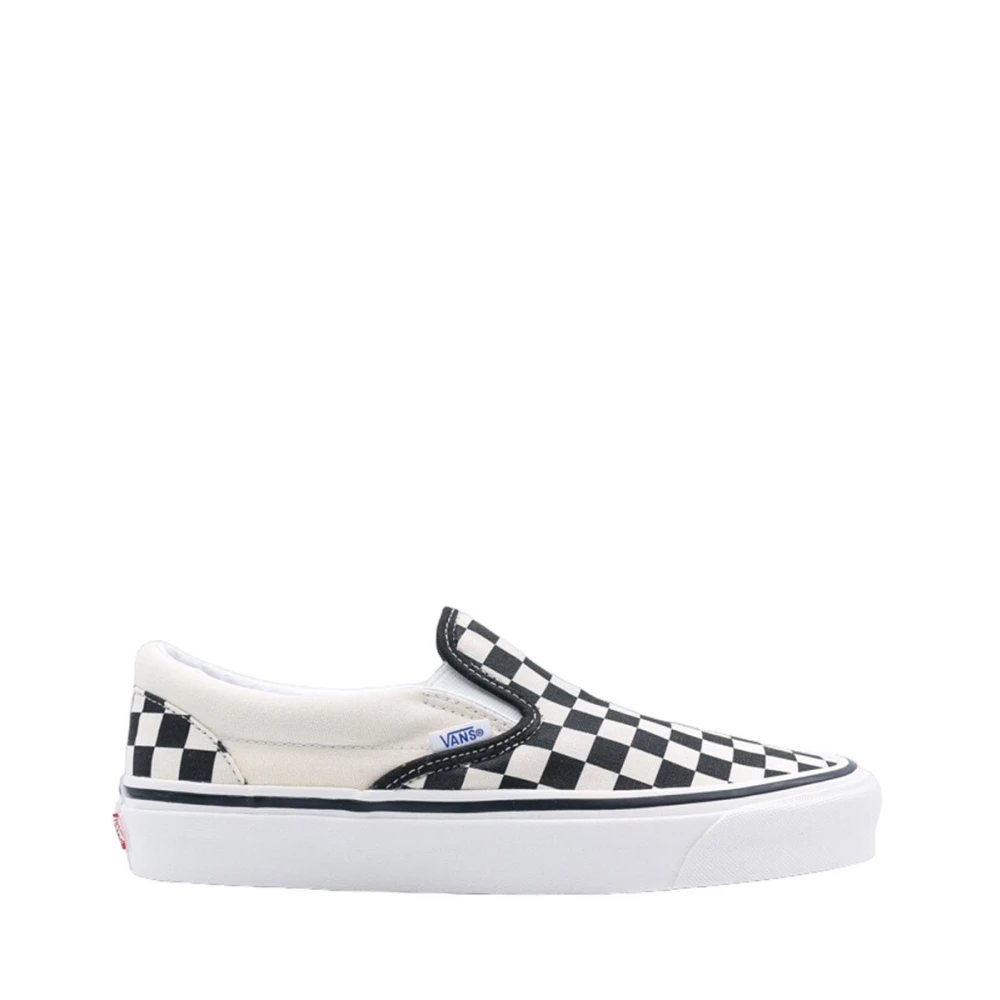 Vans Men's White Casual Canvas Sneakers