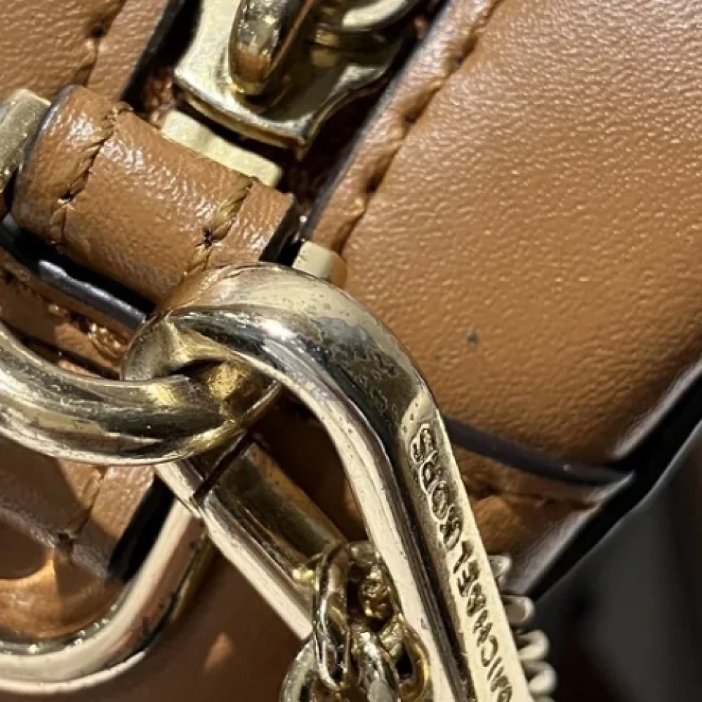 Michael Kors Pre-owned Leather shoulder-bags Brown Dames