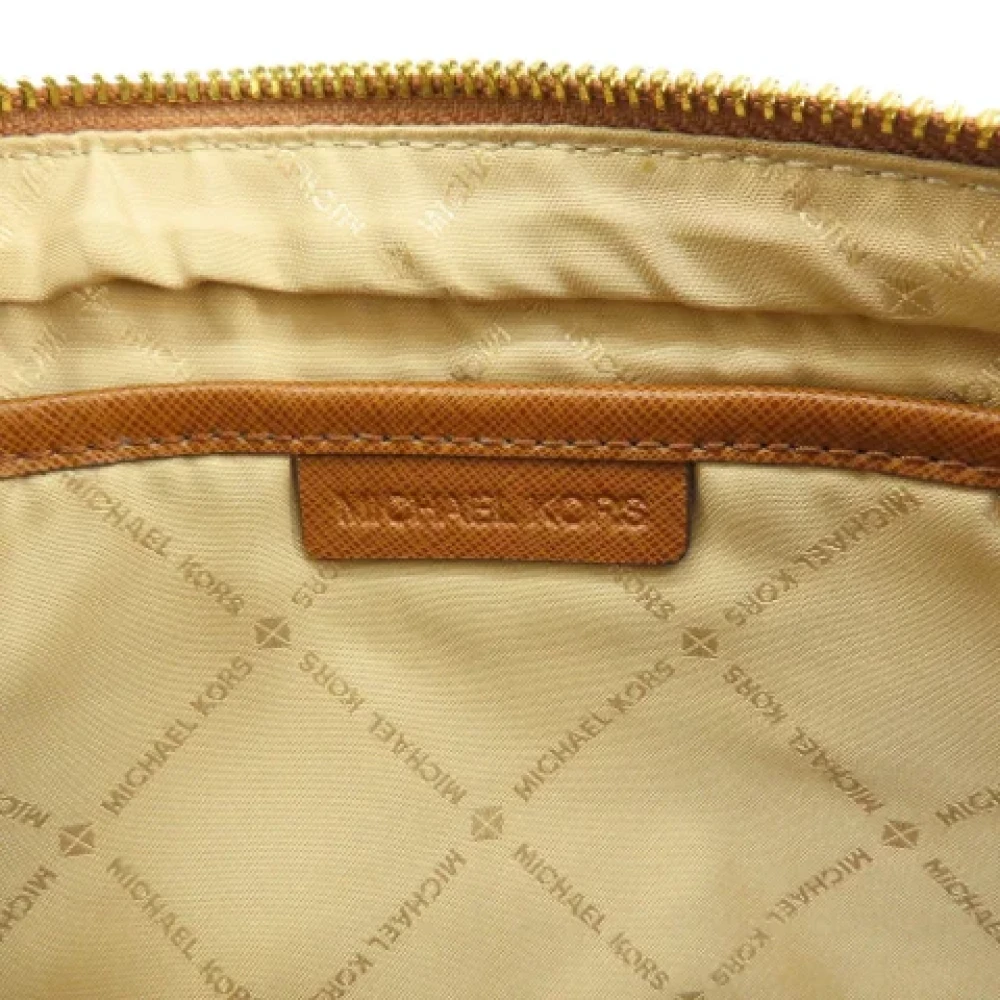 Michael Kors Pre-owned Canvas shoulder-bags Brown Dames