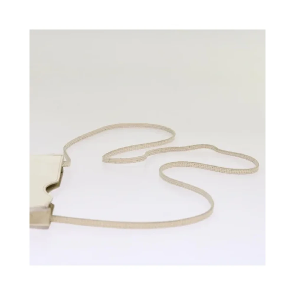 Hermès Vintage Pre-owned Leather shoulder-bags White Dames