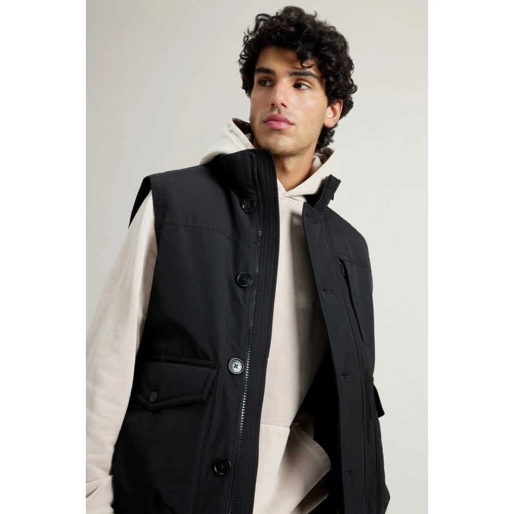 Woolrich Zwarte Ramar Vest voor Mannen Black Heren