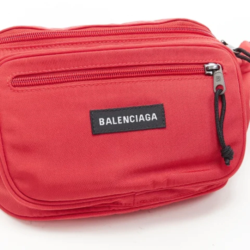 Balenciaga Vintage Pre-owned Nylon balenciaga-bags Red Dames