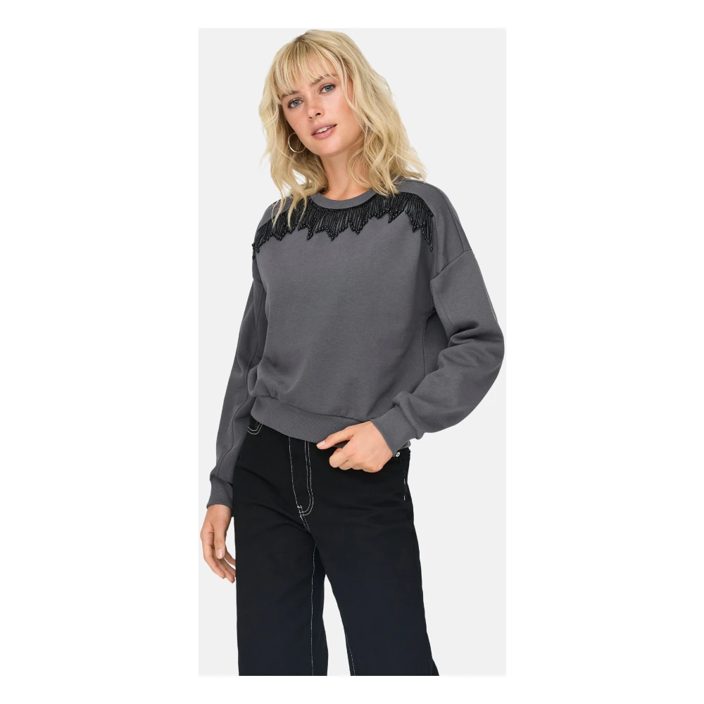 Only Stijlvolle Sweater voor Mannen en Vrouwen Gray Dames