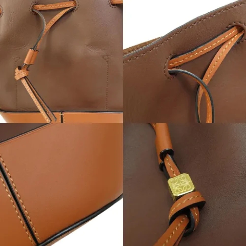 Loewe Pre-owned Fabric shoulder-bags Brown Dames