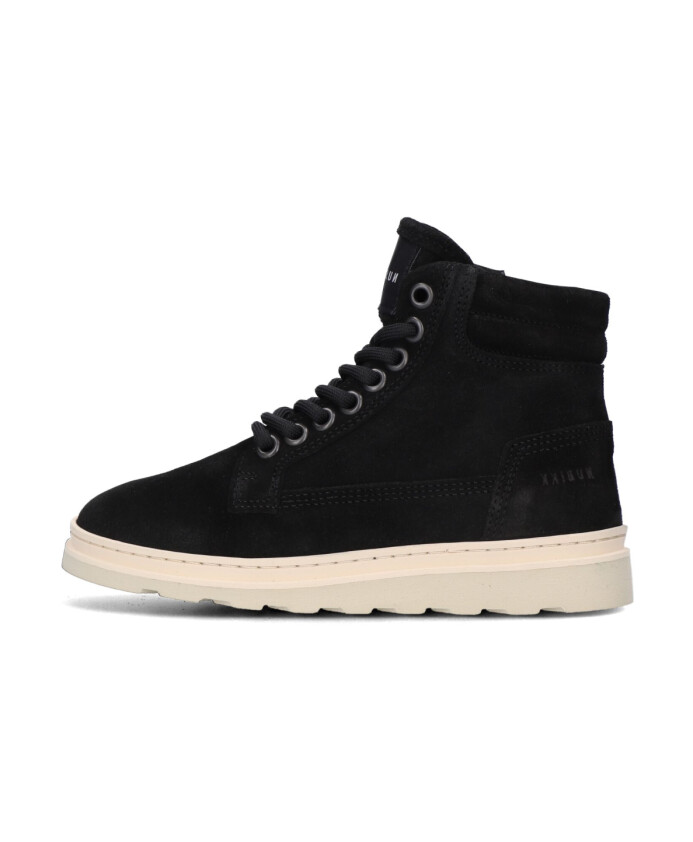 high-top-zwarte-suede-sneakers