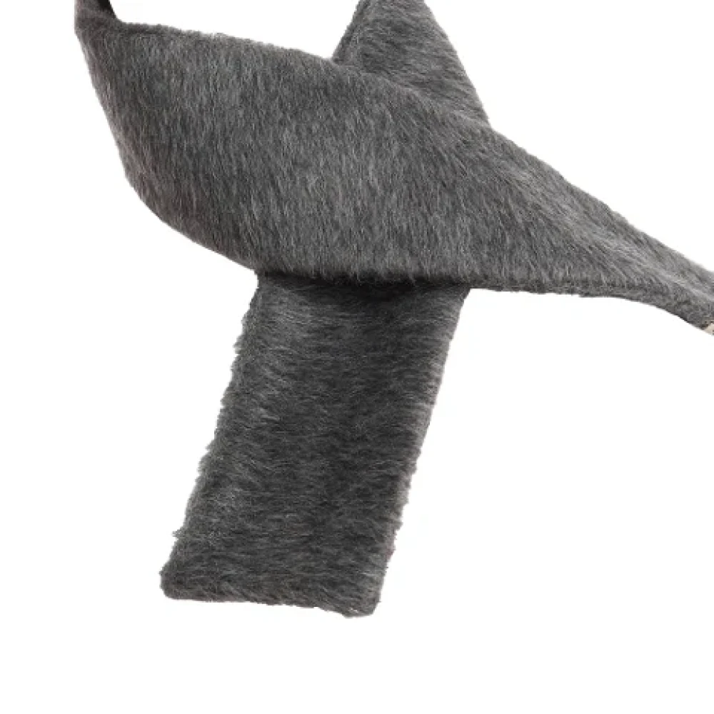 Valentino Vintage Pre-owned Wool scarves Gray Heren