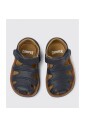 bla-laeder-sandaler-til-smaborn