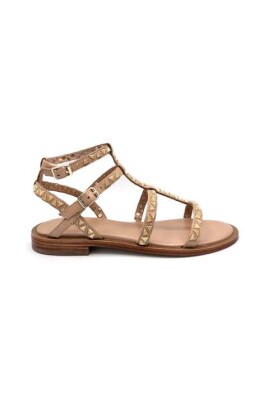 leather-sandal-with-buckle-closure