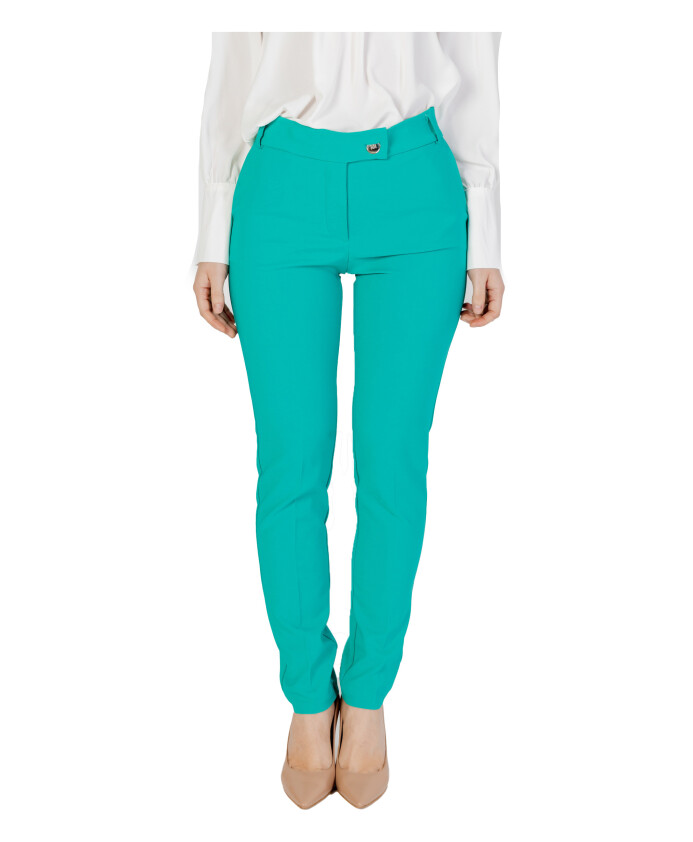 pantalon-vert-zippe-et-boutonne