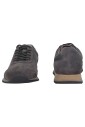 sneaker-gris