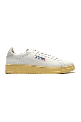 sneakers-decontractees-pour-un-usage-quotidien