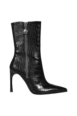 snakeskin-print-pointy-toe-ankle-boots