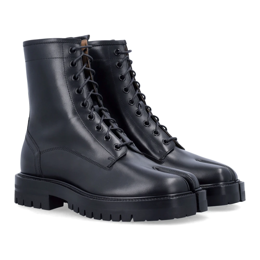 Maison Margiela Zwarte Gesloten Tabi Laarzen Aw24 Black Dames