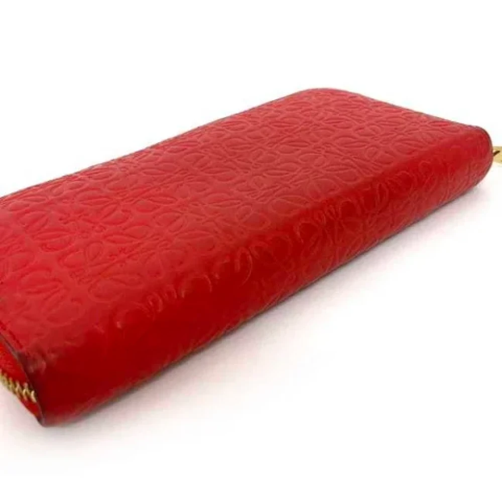 Loewe Pre-owned Leather wallets Red Dames