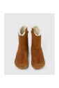 bottes-en-daim-marron-pour-enfants