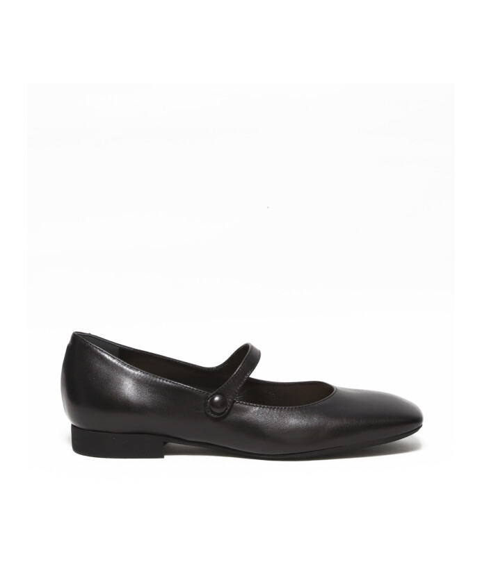 zwarte-loafers-met-riem